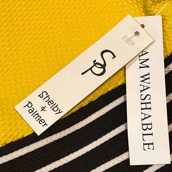 Bright and Energetic is what this dress gives. Shelby & Palmer - Picture 5 of 5